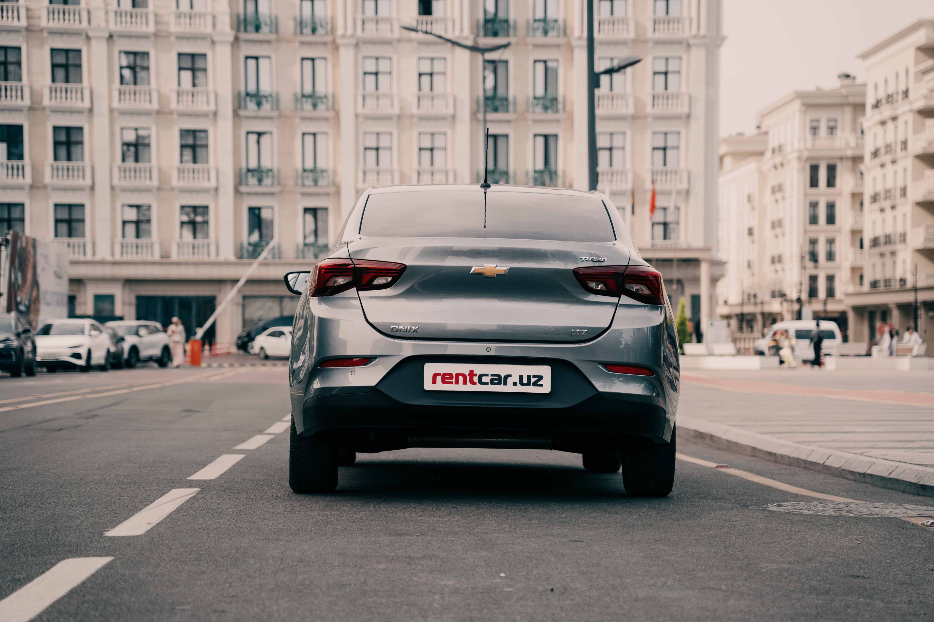 CHEVROLET ONIX LTZ TURBO AT